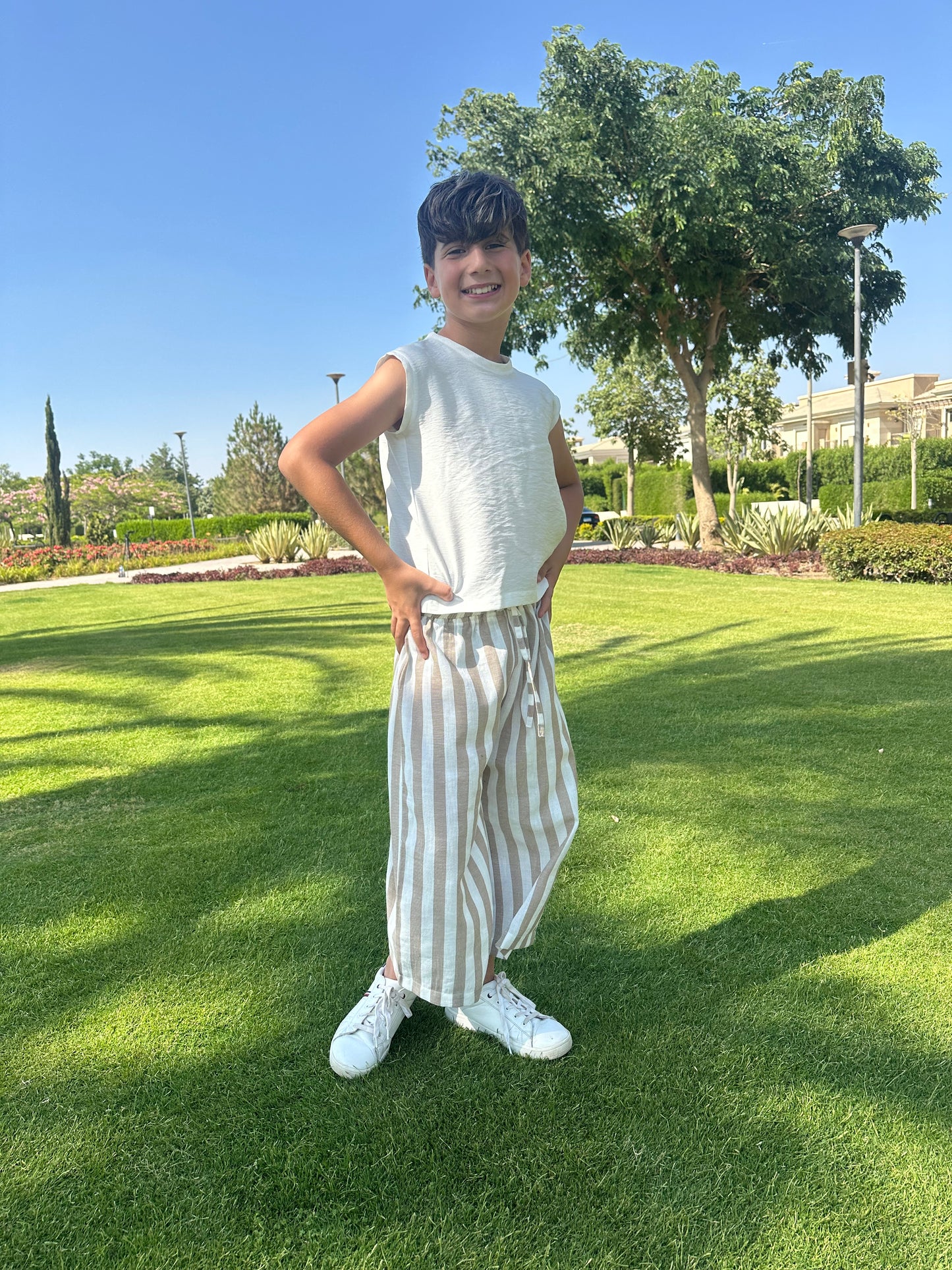 Strips beige and white linen pants